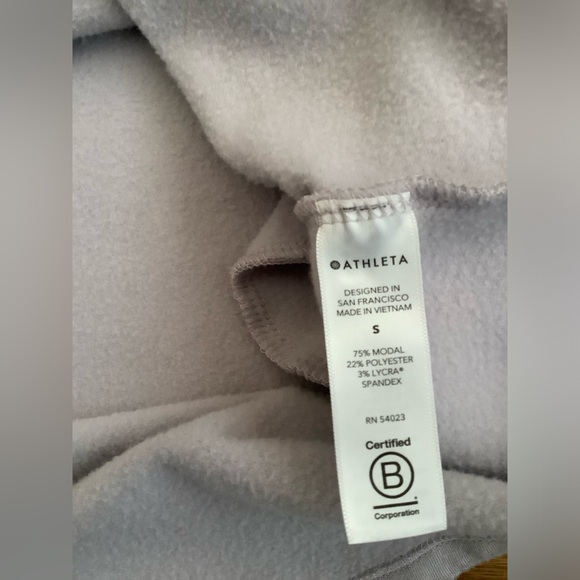 Athleta Purana Wrap Hooded Sweatshirt, size M. - Picture 3 of 14